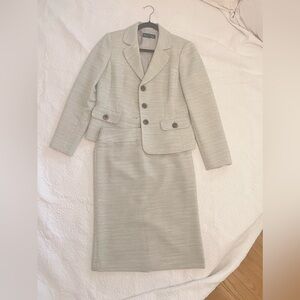 Evan Picone Neutral Light Sage Suit Label Detail